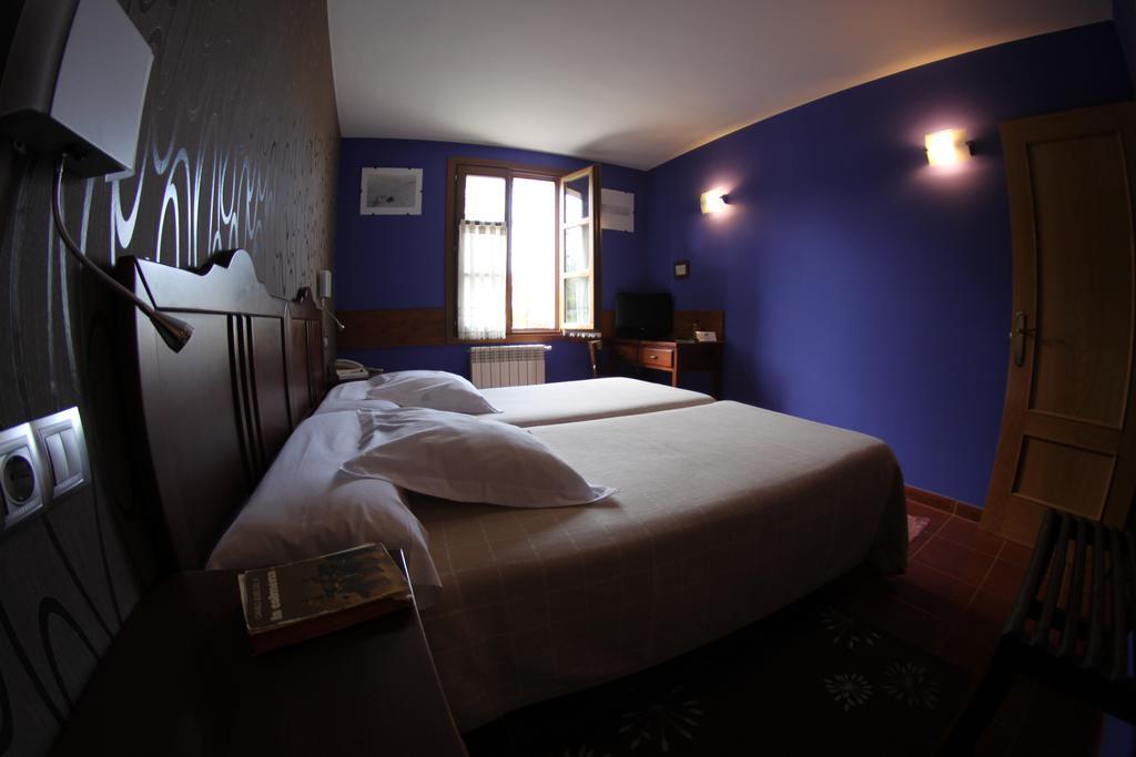 Hotel Rural Cuartamenteru 푸 데 야네스 외부 사진